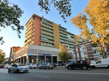 Vista exterior de Pis en venda en  Madrid Capital amb Aire condicionat i Terrassa