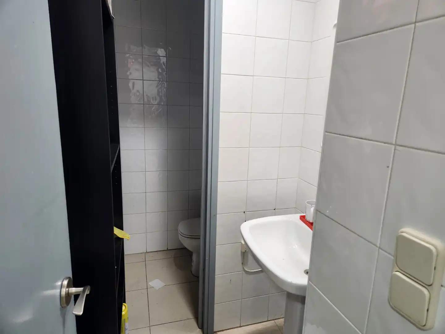 Baño de Local de alquiler en Teruel