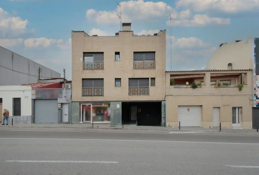 Duplexes for sale in Cr Martorell, Roc Blanc