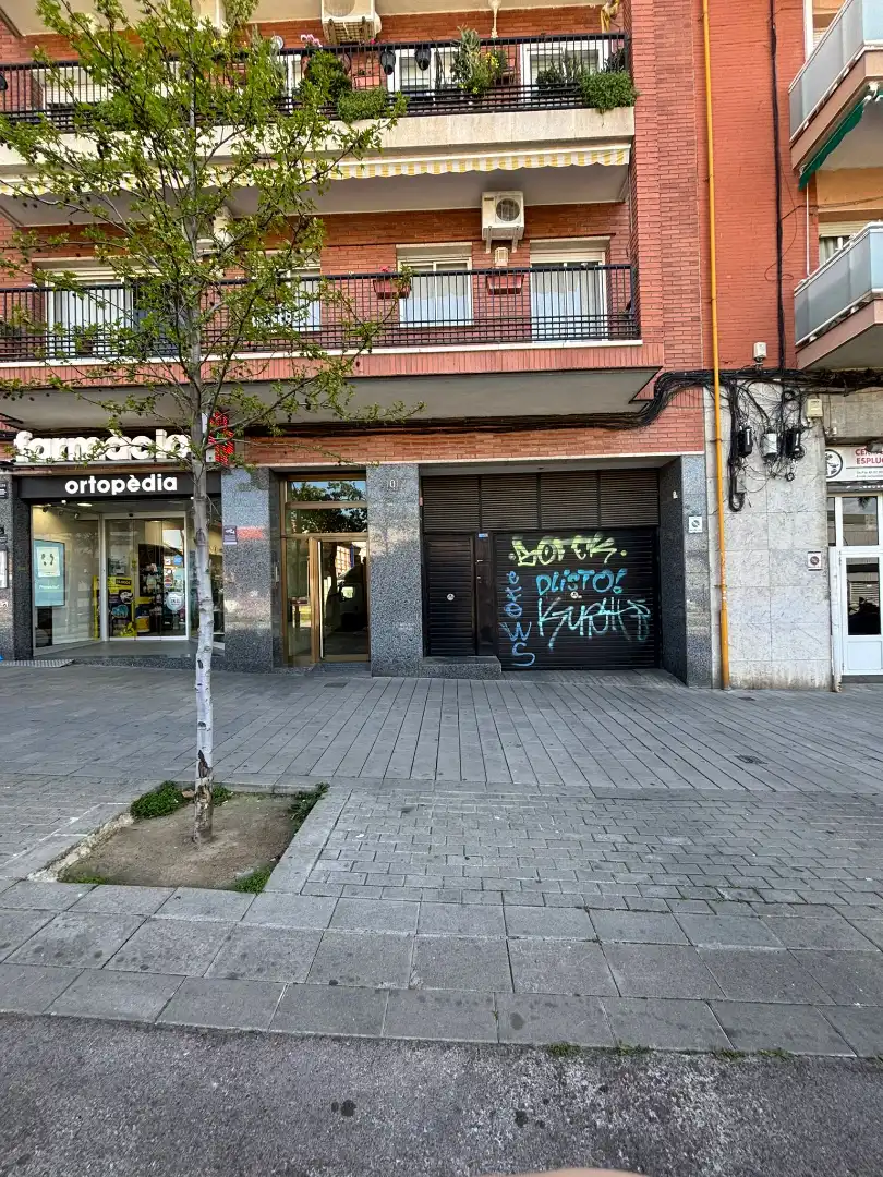 Double with lift for sale in Avinguda de Cornellà