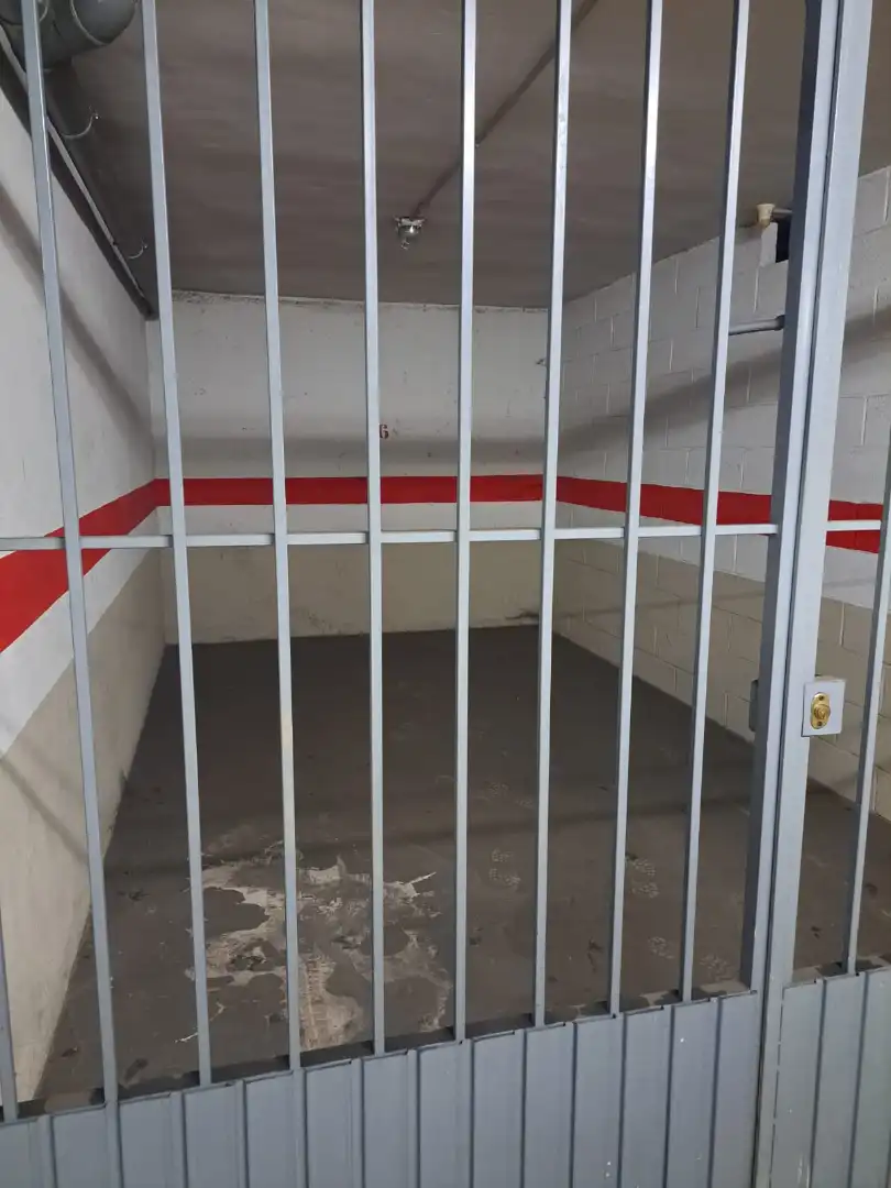 Einzelparkplatz zum Verkauf in Calle Córdoba, imagen 2