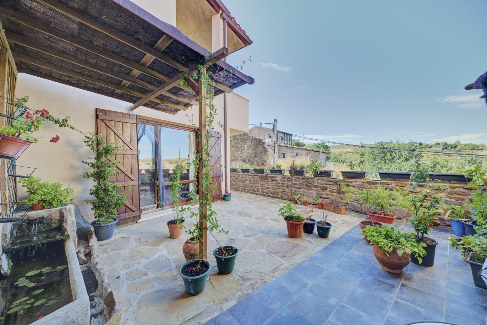 Terrasse von Dachboden zum verkauf in Undués de Lerda mit Heizung, Parkett und Terrasse