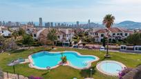 Vista exterior de Apartament en venda en Finestrat amb Aire condicionat, Calefacció i Jardí privat