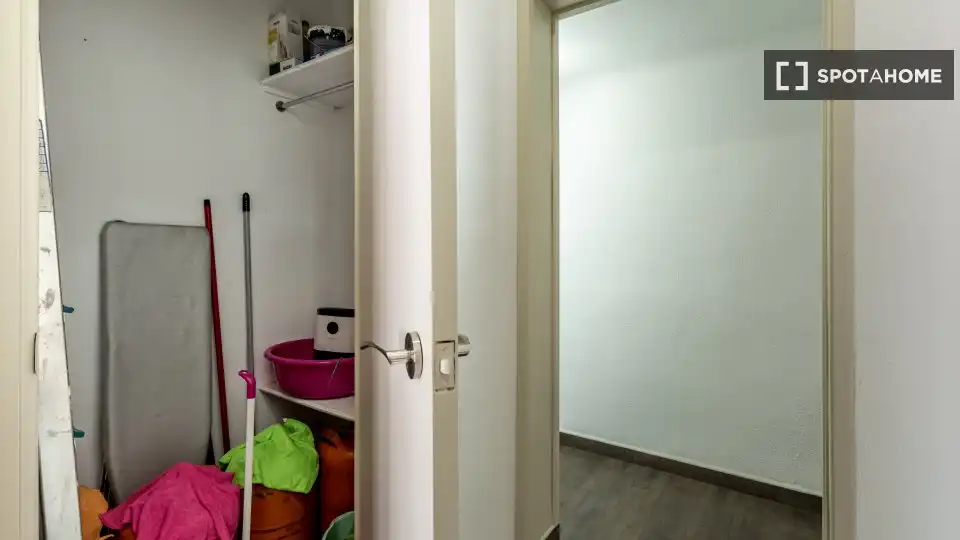 Apartamento para compartir en Granada con Aire acondicionado, Calefacción y Terraza