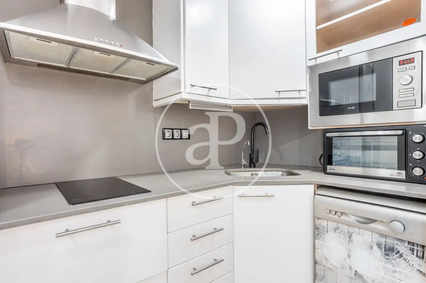Dúplex de alquiler en Pl. de José María Orense, La Carrasca