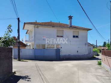 House with garden for sale in Rúa da Guarda