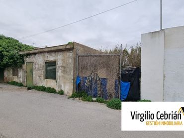 Terrenos y solares en venta en Avenida de Rota