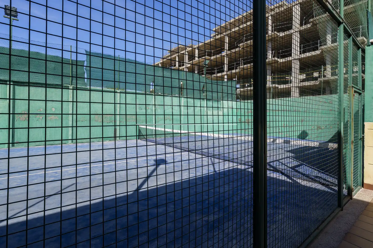 Vista exterior de Piso en venta en Parla Este