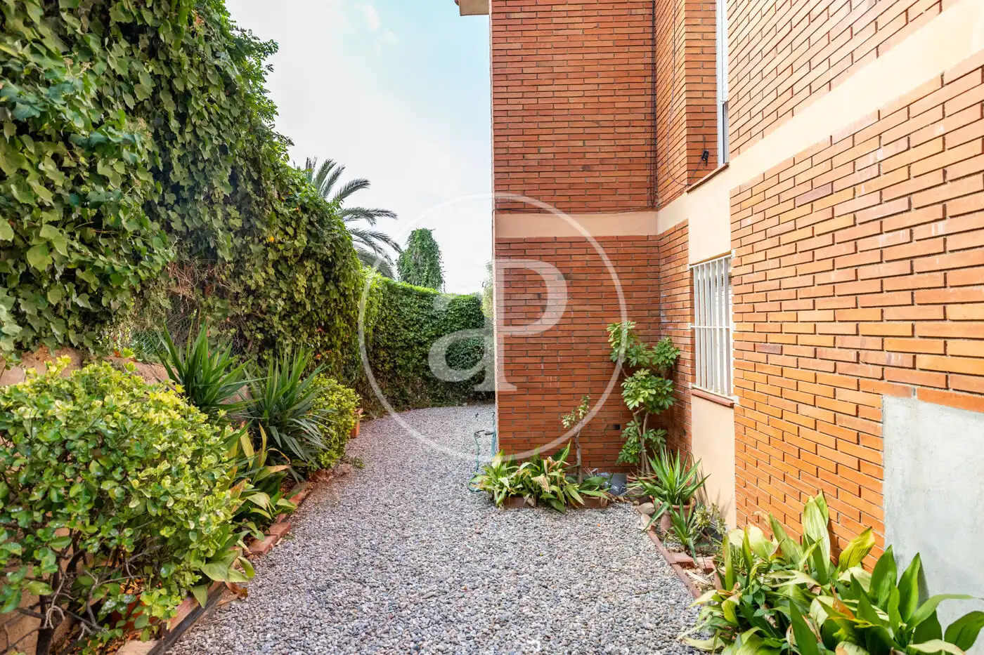 Jardín de Piso en venta en Sant Just Desvern con Aire acondicionado, Calefacción y Jardín privado