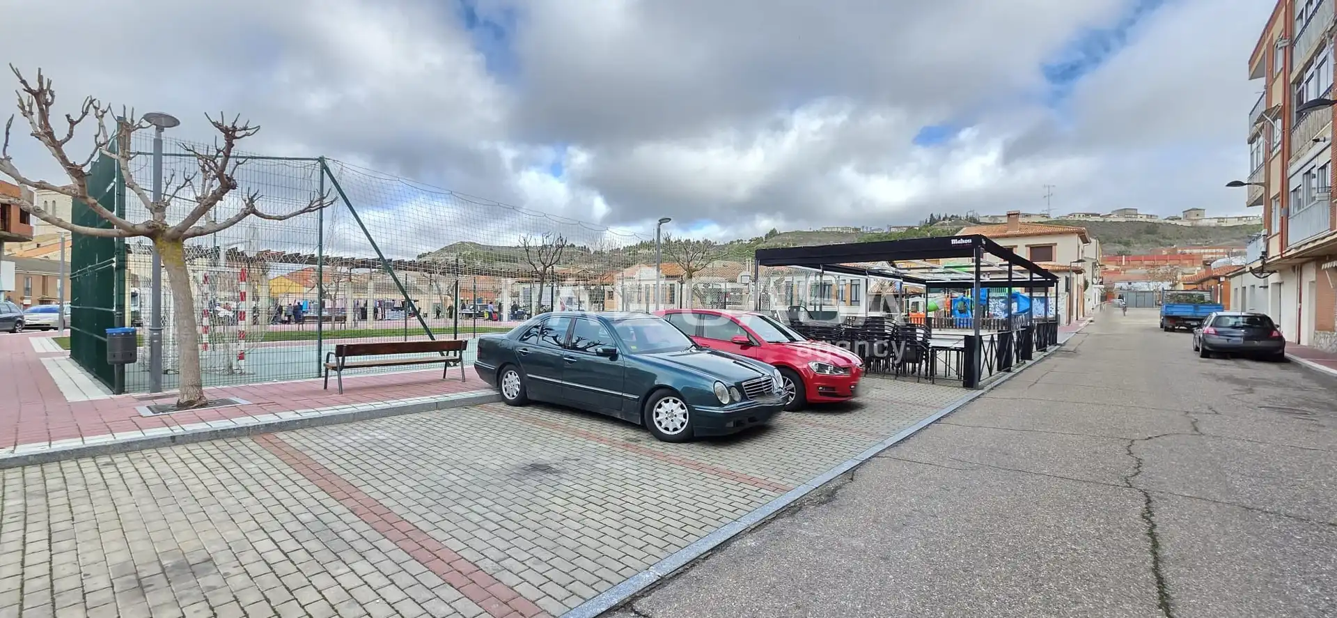 Parkplatz von Wohnung zum Verkauf in Portillo mit Heizung, Abstellraum und Balkon