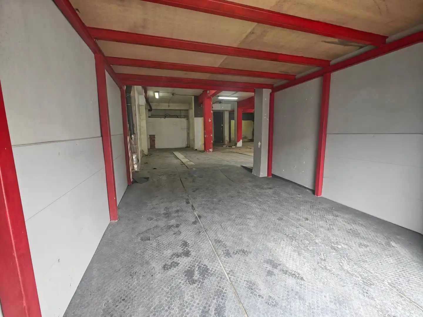 Parking of Commercial properties for rent in Armilla