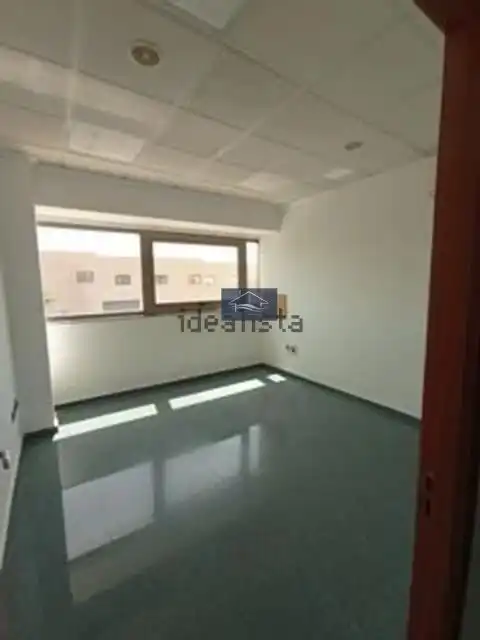 Nave industrial de alquiler en San Vicente del Raspeig / Sant Vicent del Raspeig con Alarma