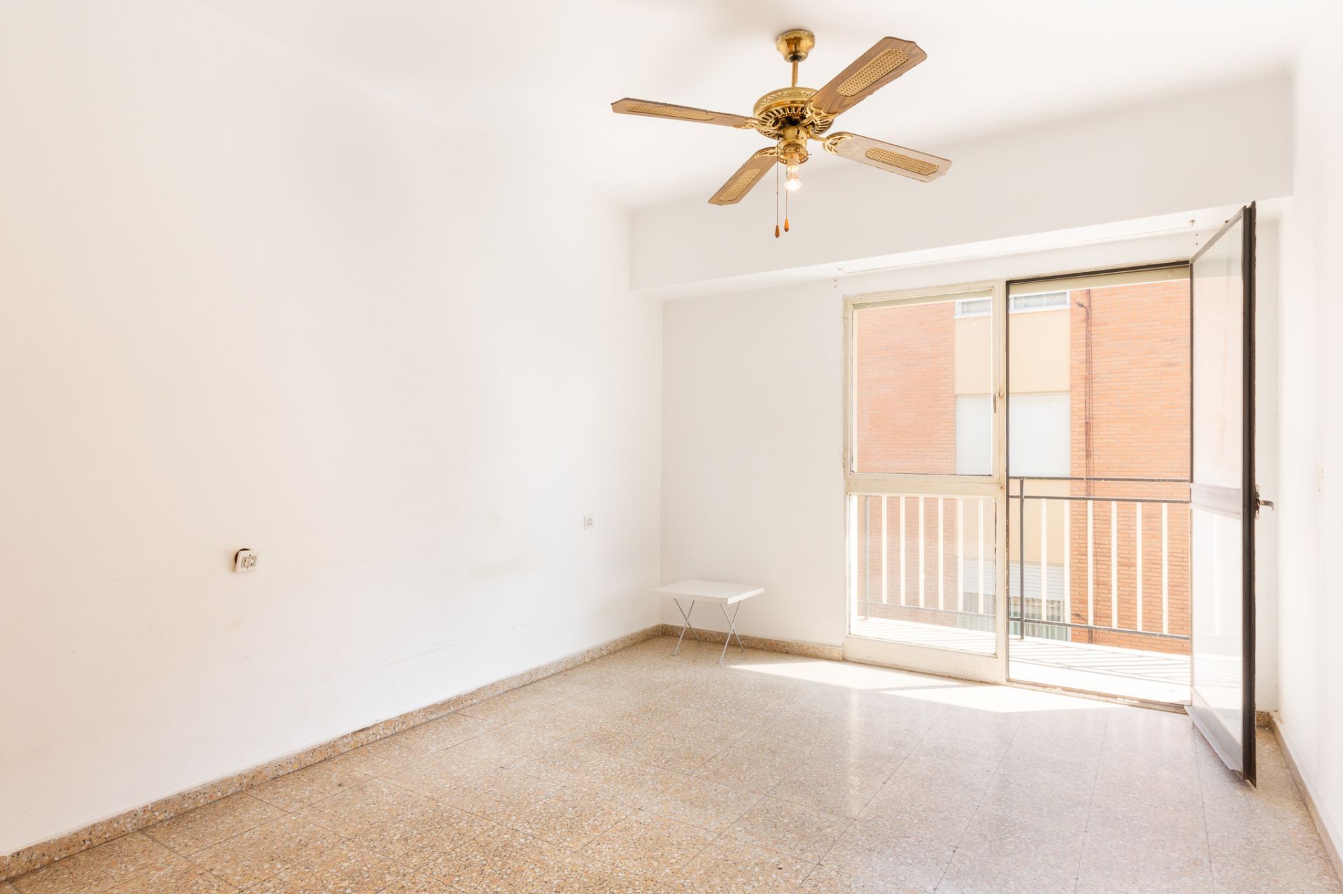 Bedroom of Flat for sale in Burjassot  with Storage room