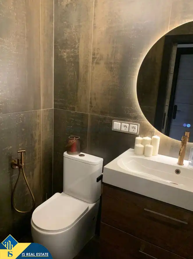 Bany de Apartament en venda en Alicante / Alacant amb Aire condicionat, Calefacció i Moblat