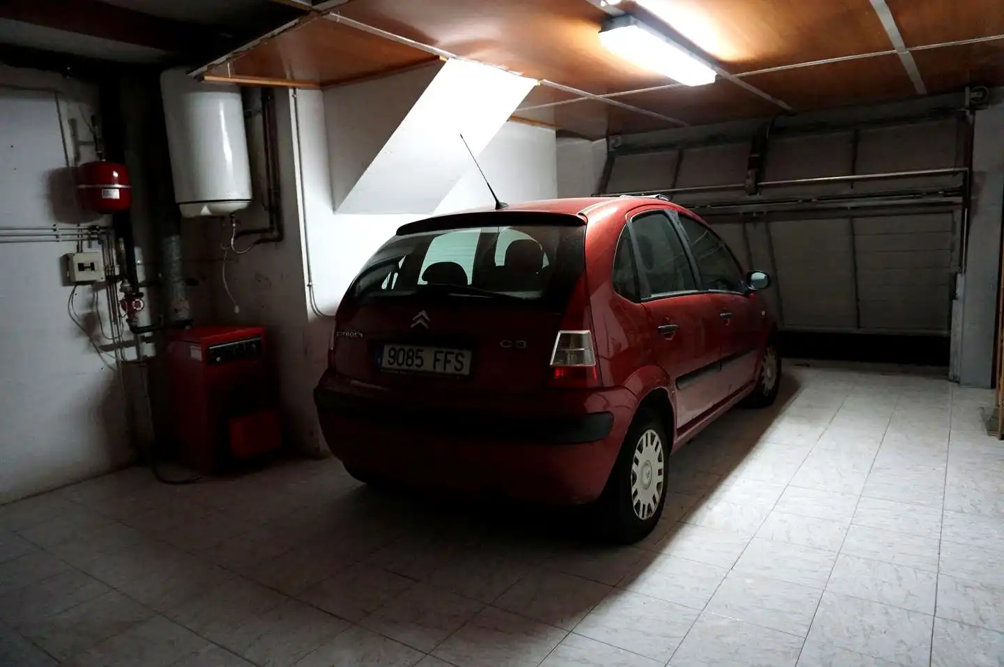 Parking de Casa adosada en venta en Tordera con Aire acondicionado, Calefacción y Jardín privado