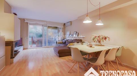 Foto 2 de Casa adosada en venta en Serraparera, Barcelona