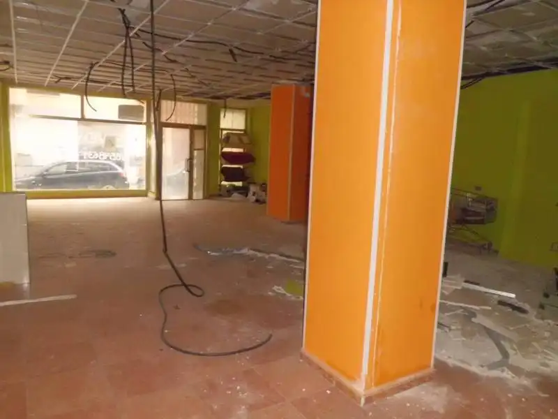 Local comercial en venda a El Ejido Ciudad, imagen 3