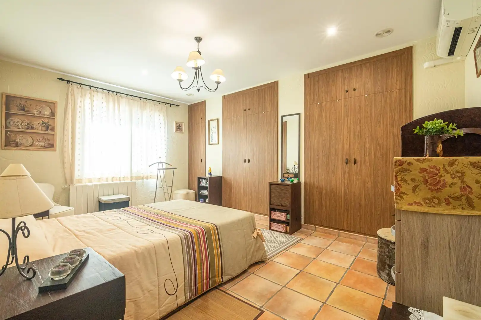 Bedroom of Houses for sale in Elche / Elx  with Air Conditioner, Heating and Private garden