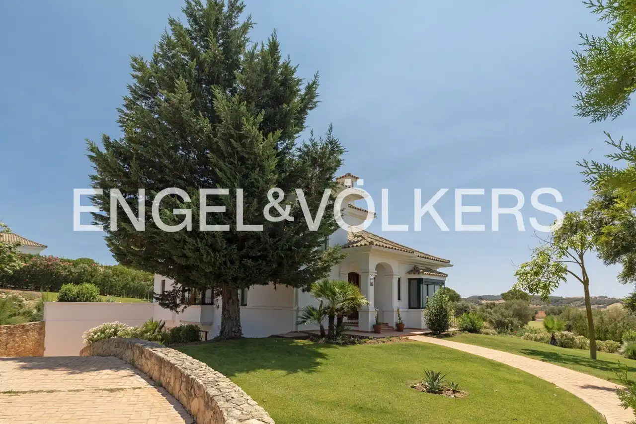 Vista exterior de Finca rústica en venda en Arcos de la Frontera amb Aire condicionat, Calefacció i Jardí privat