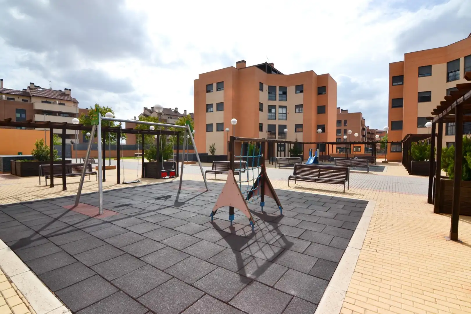 Appartement avec piscine à louer à Calle PINO CARRASCO DEL, imagen 3