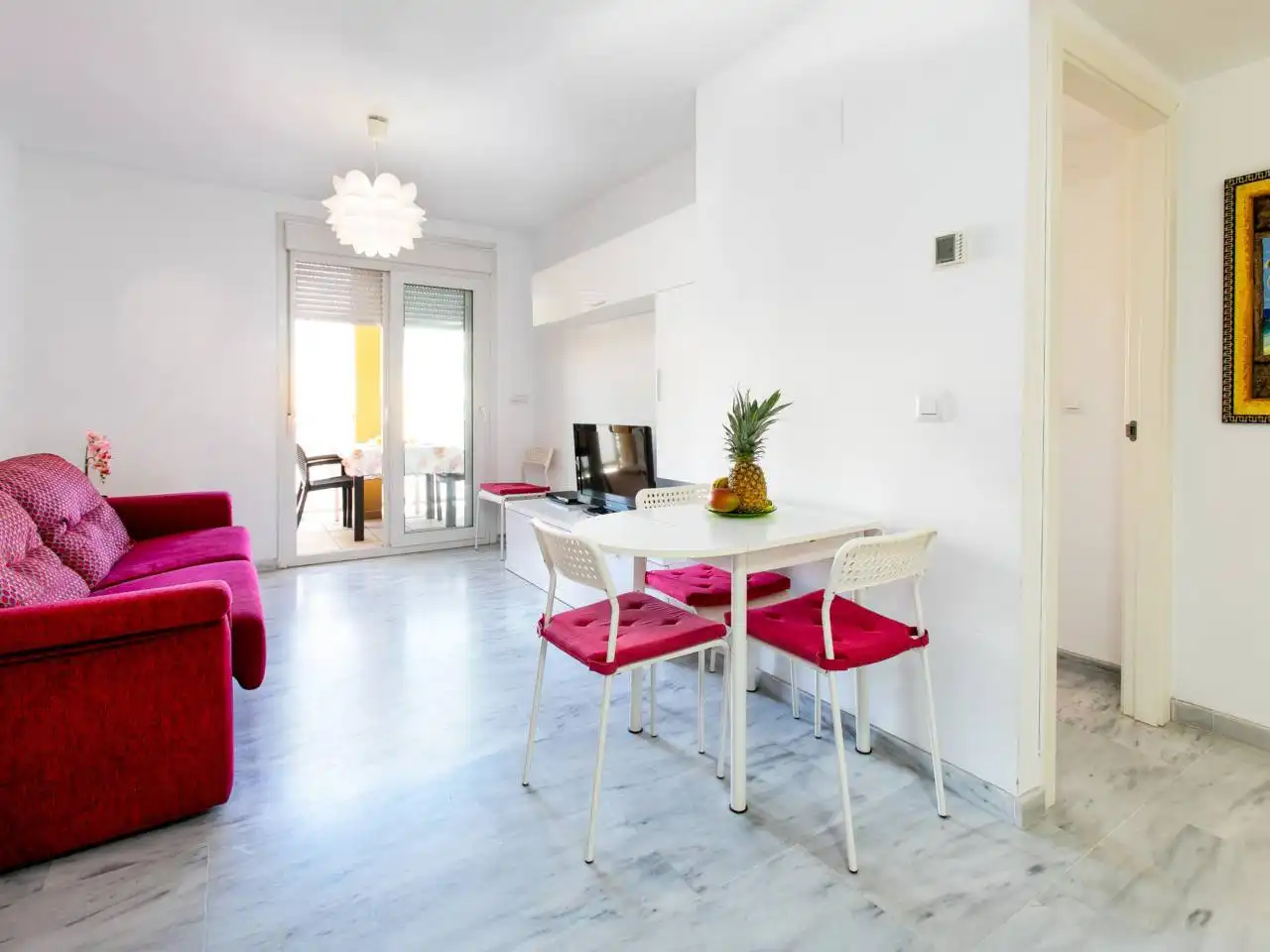 Living room of Flat for rent in Rincón de la Victoria  with Air Conditioner, Terrace and Furnished