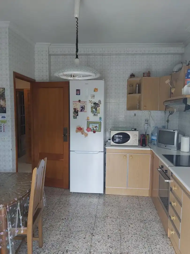 Kitchen of Houses for sale in Ourense Capital 