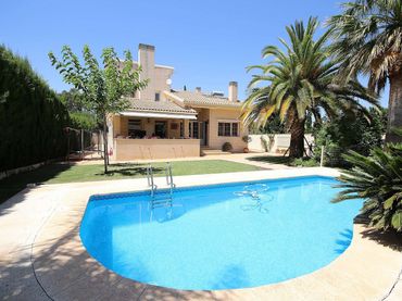 Detached house for sale in Monóvar  / Monòver