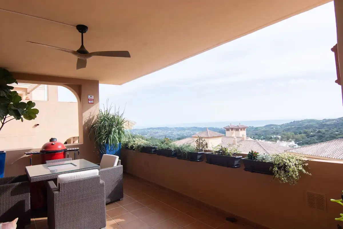 Terraza de Piso en venta en Ojén con Trastero y Piscina