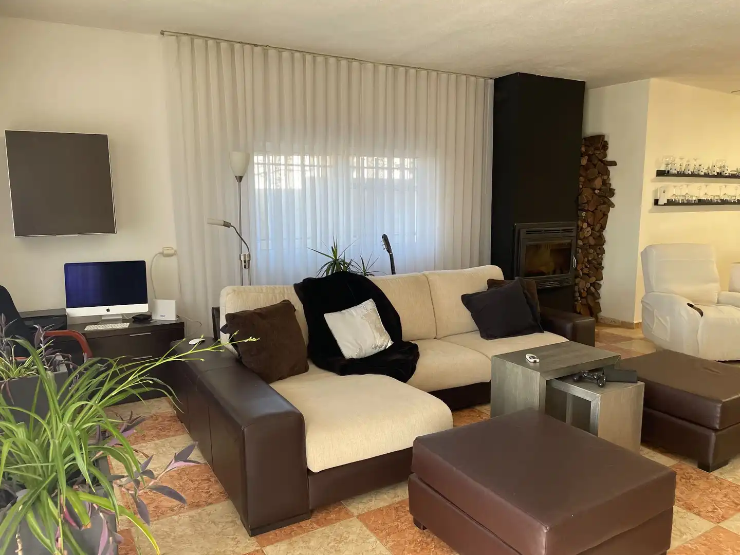 Sala de estar de Casa o chalet en venta en Colmenar de Oreja con Aire acondicionado, Calefacción y Jardín privado