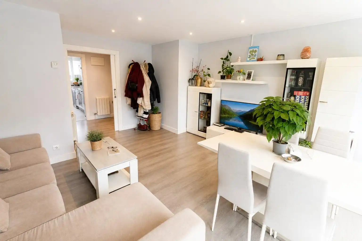 Living room of Flat for sale in Santander  with Community pool