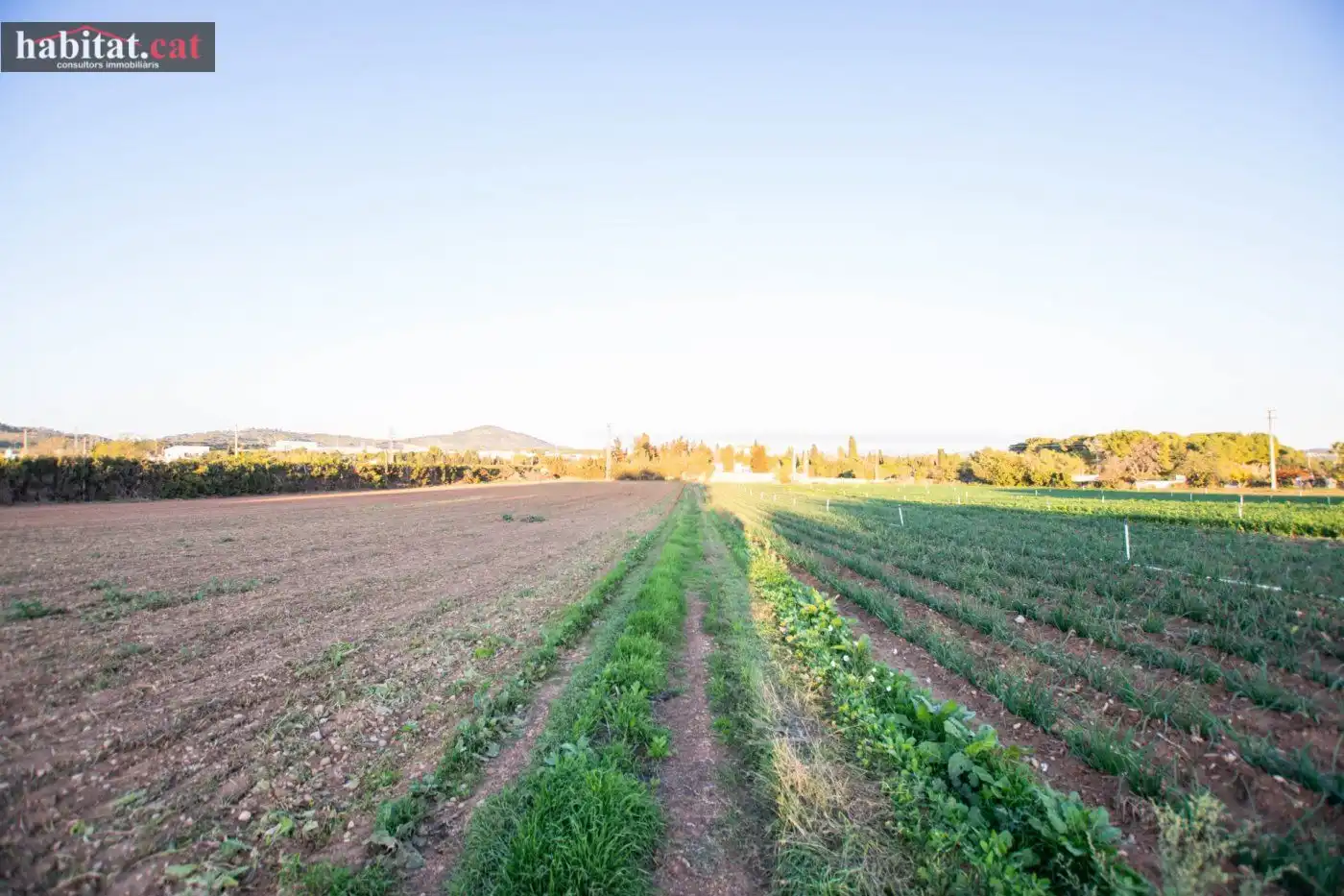 Finca rústica en venta en Vilanova i la Geltrú con Jardín privado y Terraza