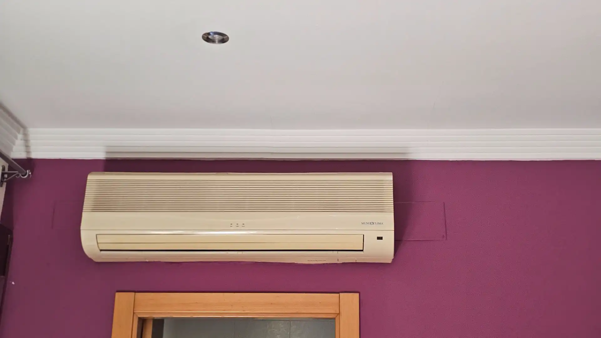 Bedroom of Flat for sale in La Algaba  with Air Conditioner, Terrace and Storage room