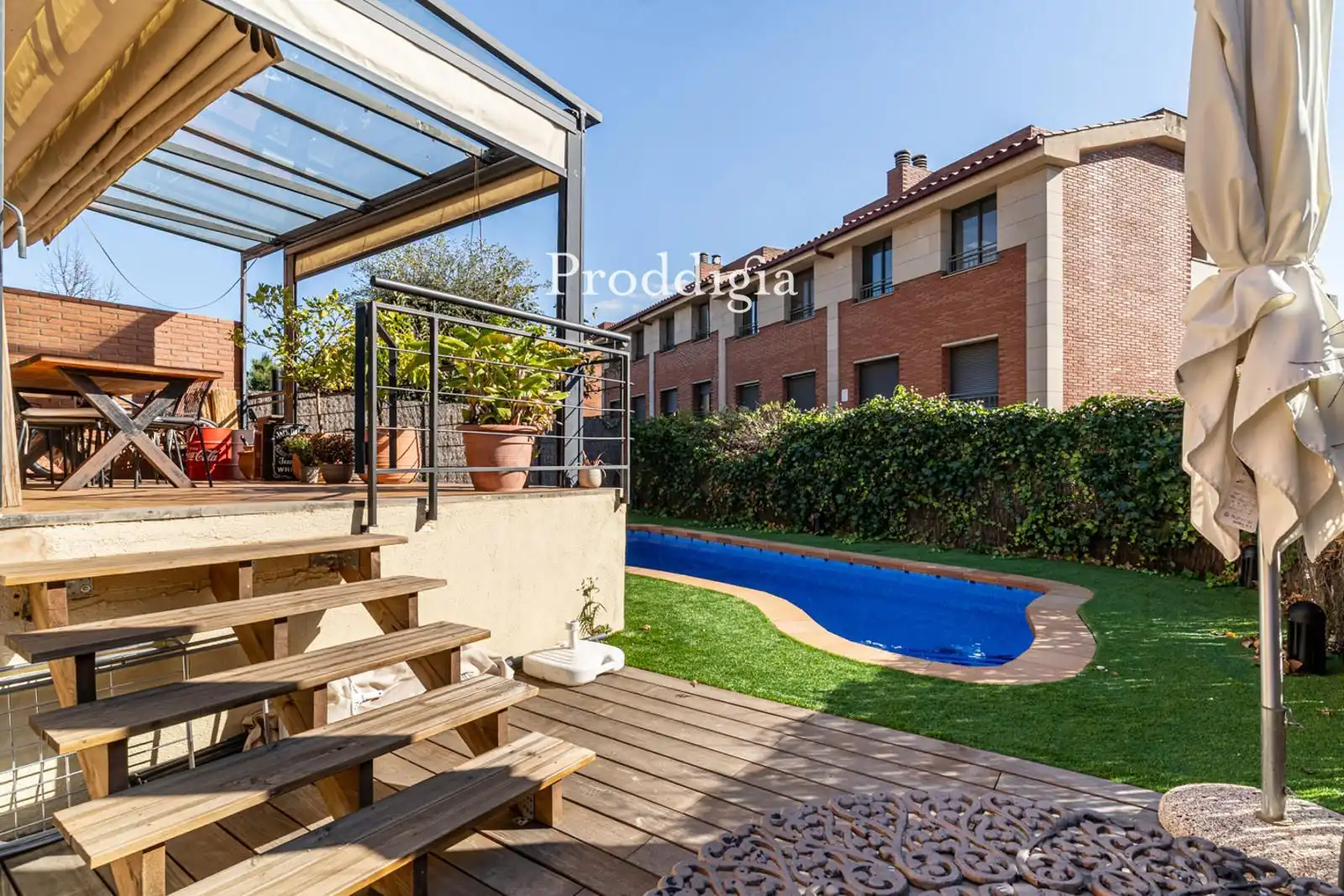 Casa adosada en venta en Mira-sol