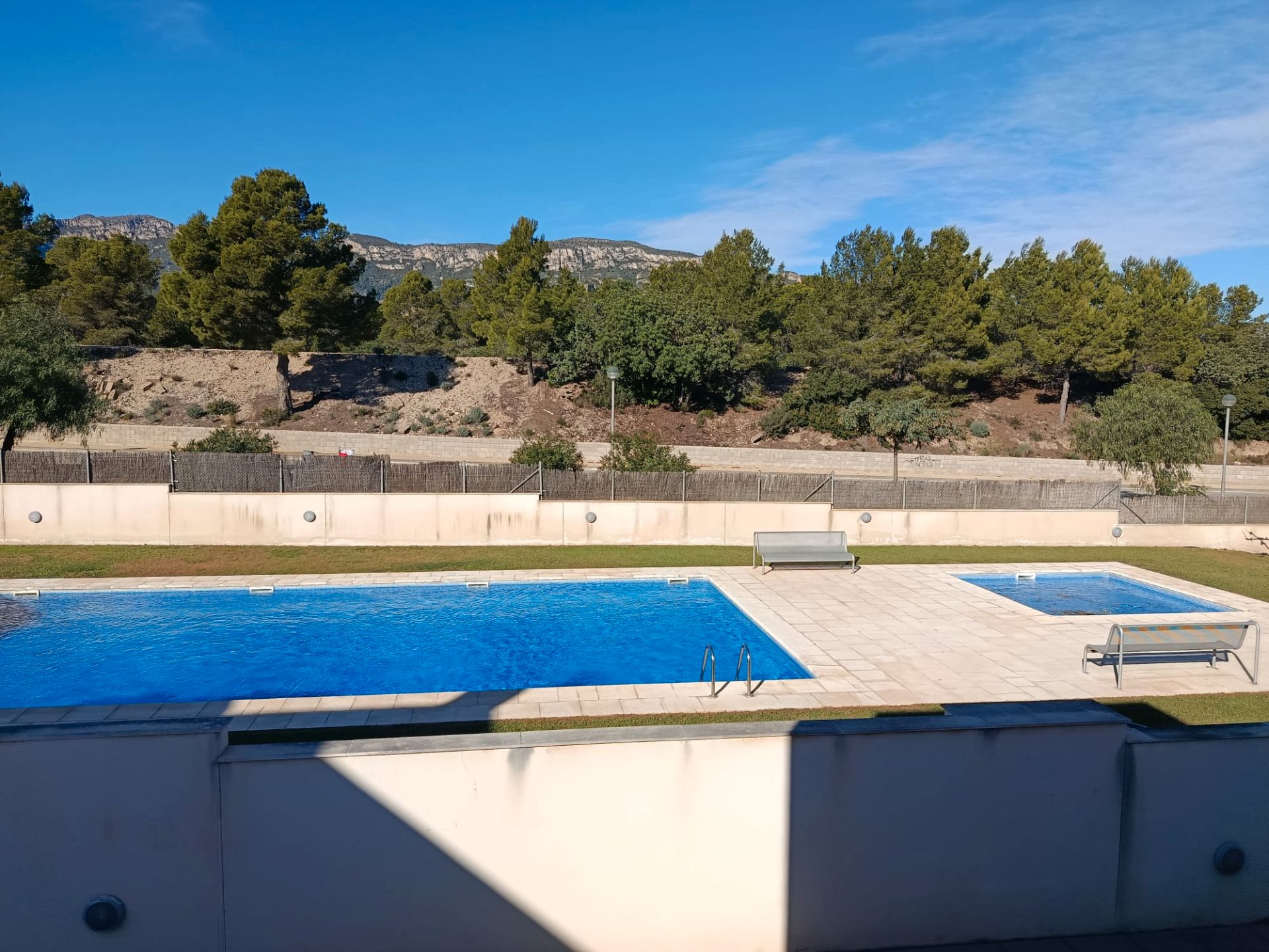Piscina de Casa adosada en venda en Vandellòs i l'Hospitalet de l'Infant amb Aire condicionat, Calefacció i Jardí privat