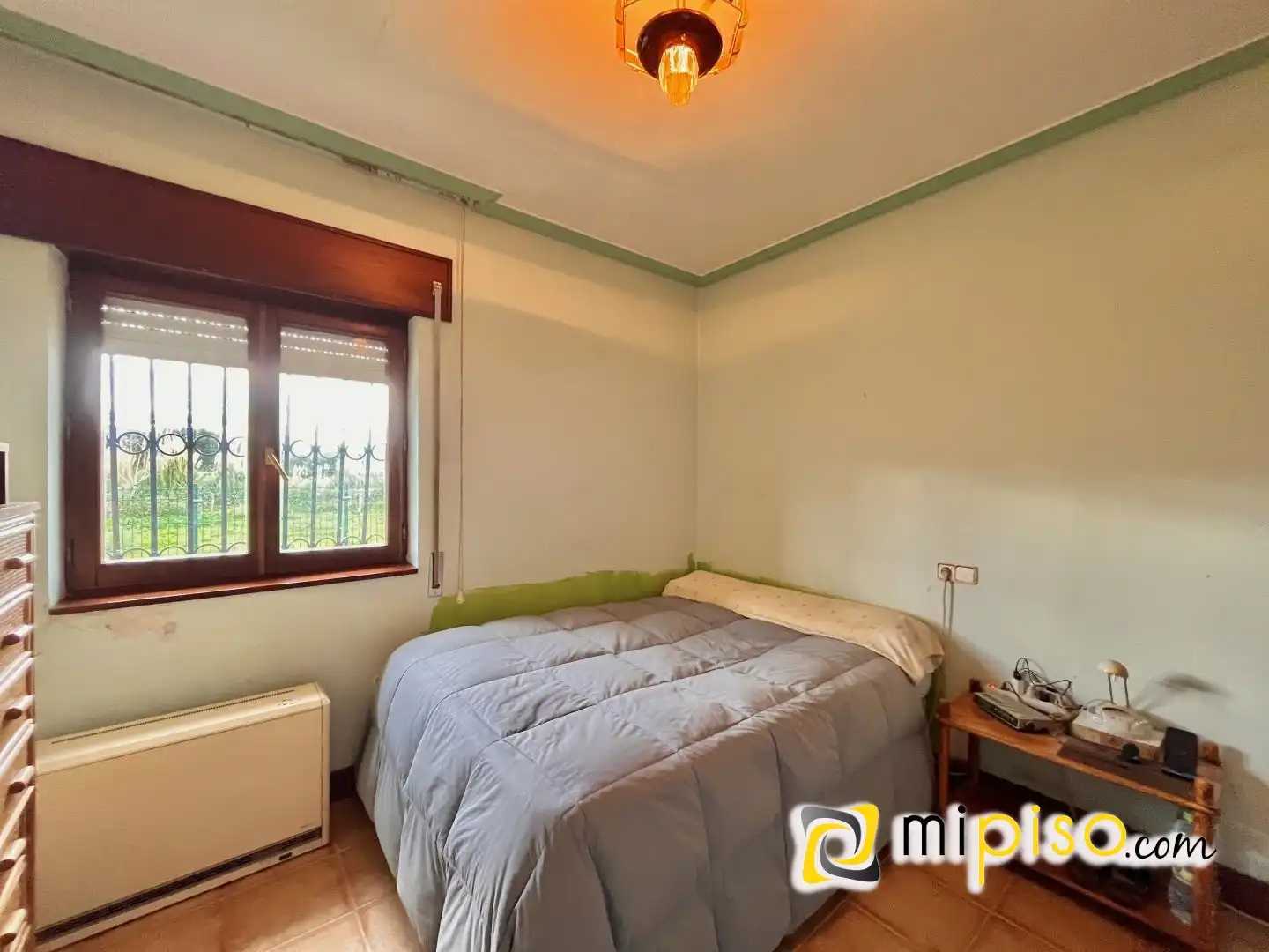 Habitación de Casa o chalet en venta en Laredo