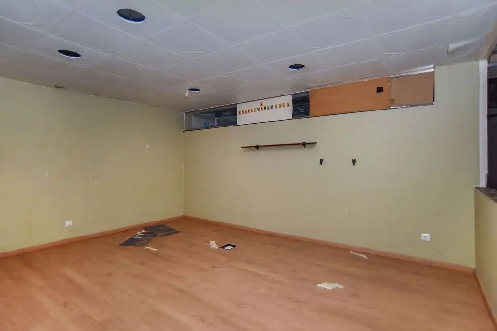 Local comercial en venda a ENRIC GRANADOS, imagen 5