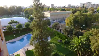 Garten von Wohnung zur Miete in Sevilla mit Klimaanlage, Heizung und Terrasse