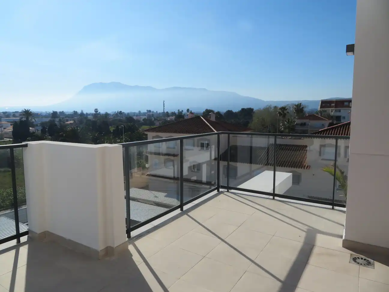 Terrasse von Dachboden zum Verkauf in Dénia mit Klimaanlage, Terrasse und Gemeinschaftspool