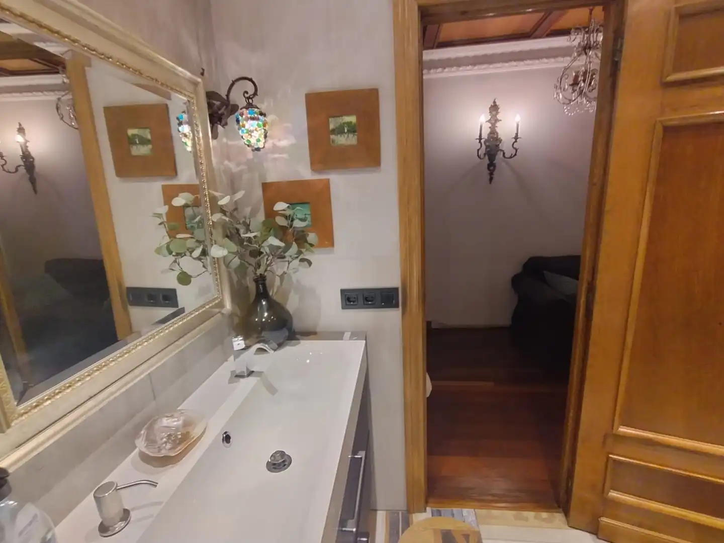 Bathroom of Flat for rent in Bilbao   with Heating, Parquet flooring and Furnished