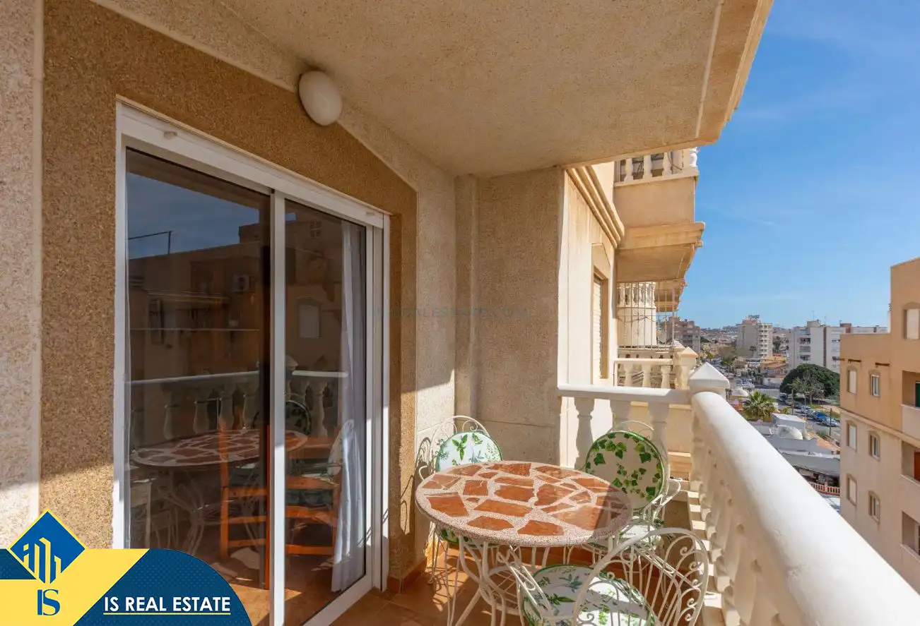 Apartamento con piscina en venta en Nueva Torrevieja - Aguas Nuevas, imagen 3