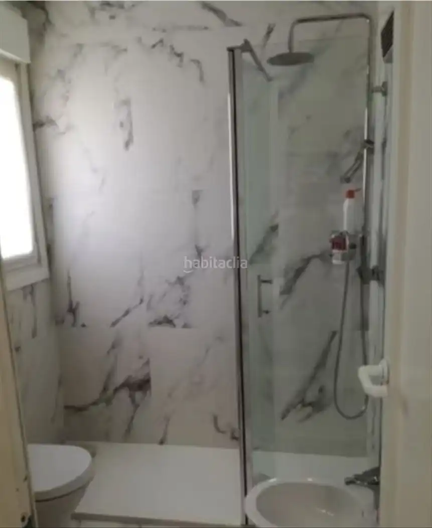 Apartamento con ascensor en alquiler en Carrer del Camí de L'Atall 11A, imagen 2