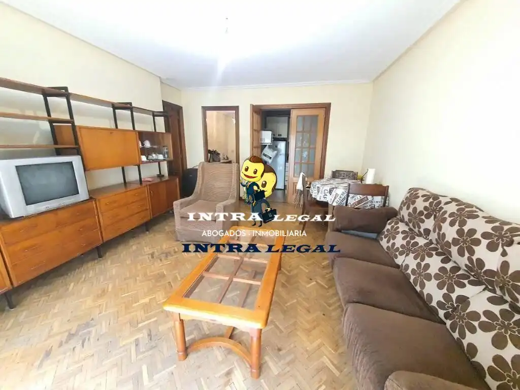 Habitación de Piso de alquiler en Salamanca Capital con Calefacción, Parquet y Terraza