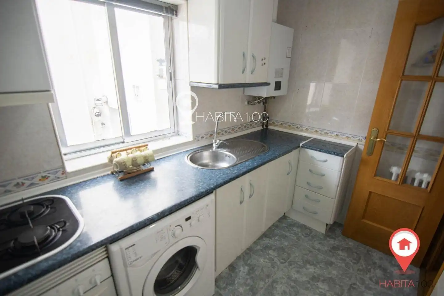 Cocina de Piso en venta en Cuenca con Calefacción, Terraza y Trastero