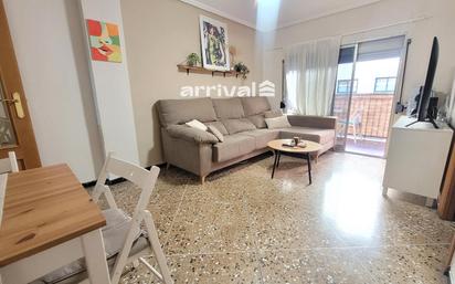 Living room of Flat for sale in  Valencia Capital  with Terrace and Balcony