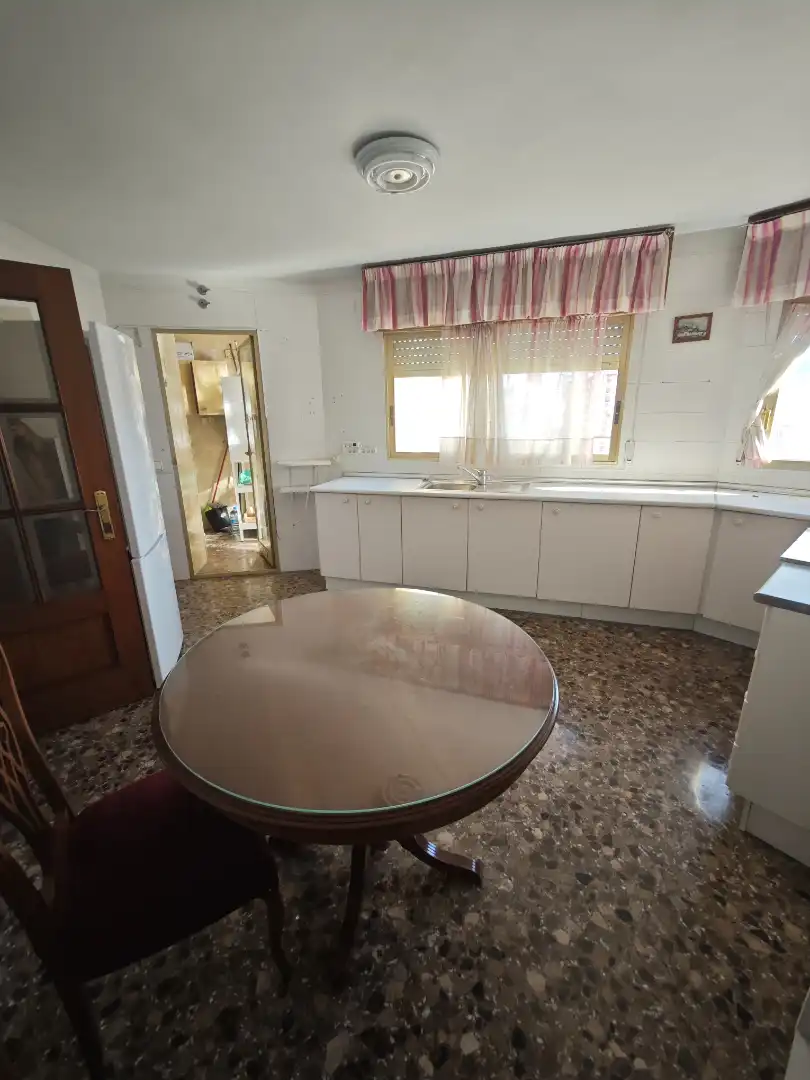 Kitchen of Flat for sale in Benidorm  with Terrace, Storage room and Furnished