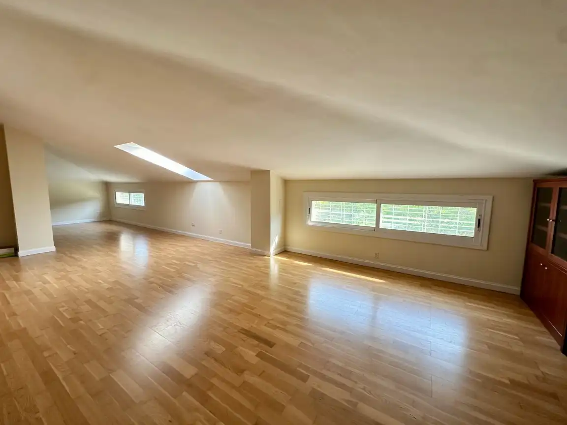 Casa adosada en venta en Sant Joan Despí con Aire acondicionado, Calefacción y Jardín privado