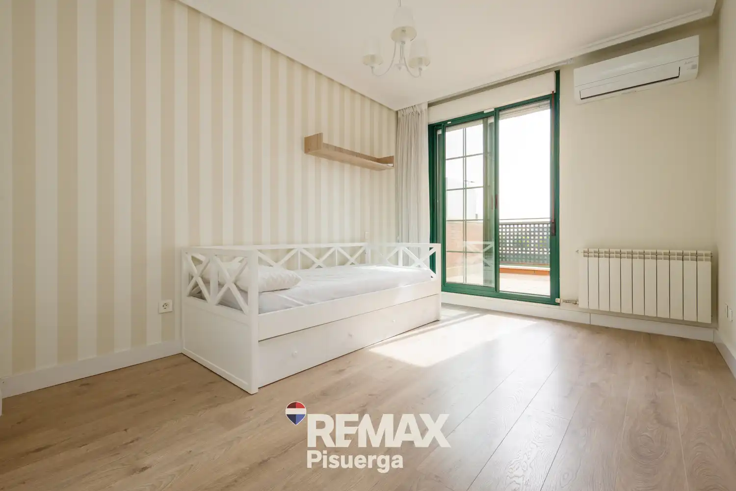 Villa mit Pool zum Verkauf in Calle José María Castilviejo 41, imagen 48