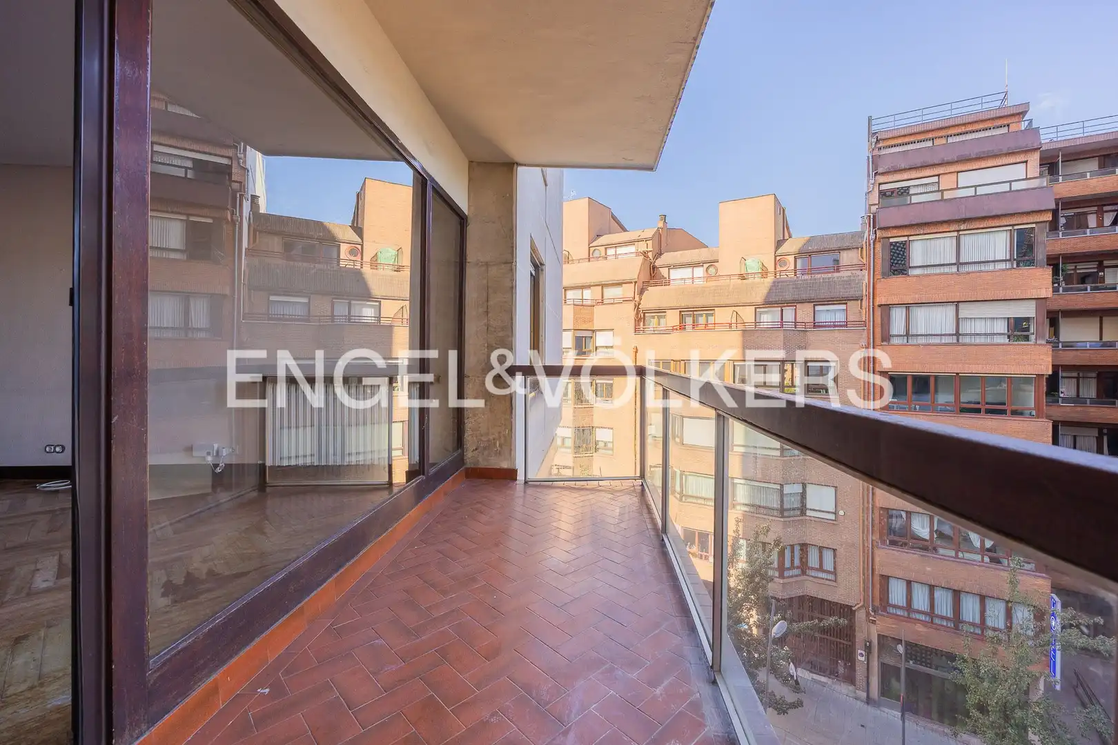 Terraza de Piso en venta en Errekalde