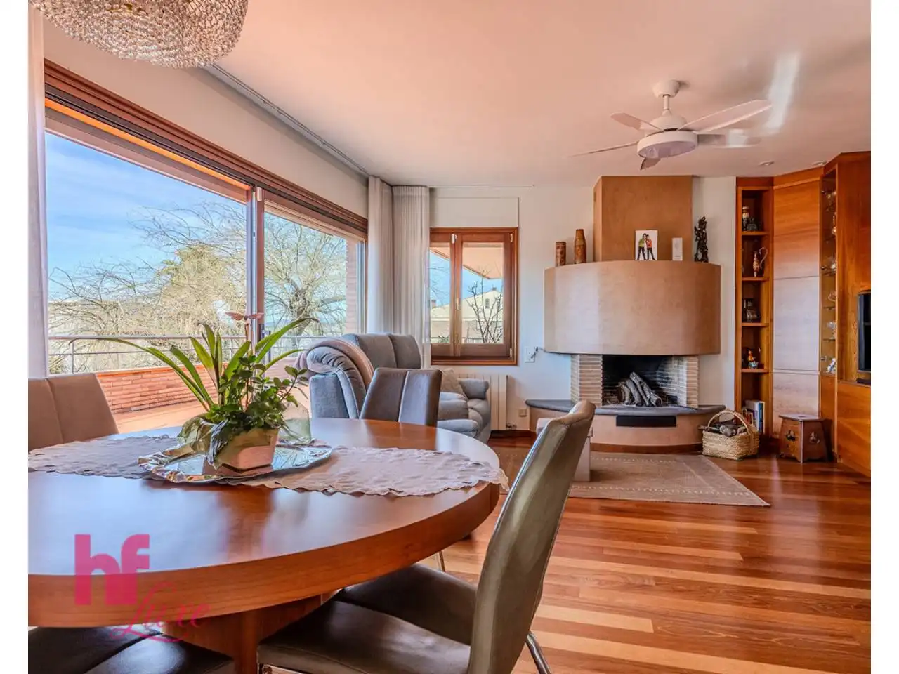 Sala de estar de Casa o chalet en venta en Granollers con Calefacción, Jardín privado y Parquet