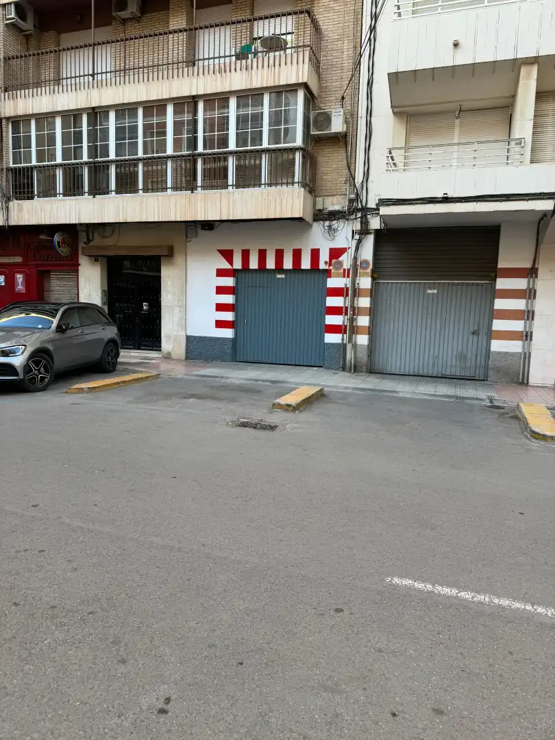 Aparcament en venda a Calle Tierno Galván 16